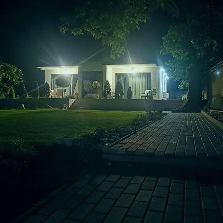 Готель Blue Breeze Синеморець Екстер'єр фото