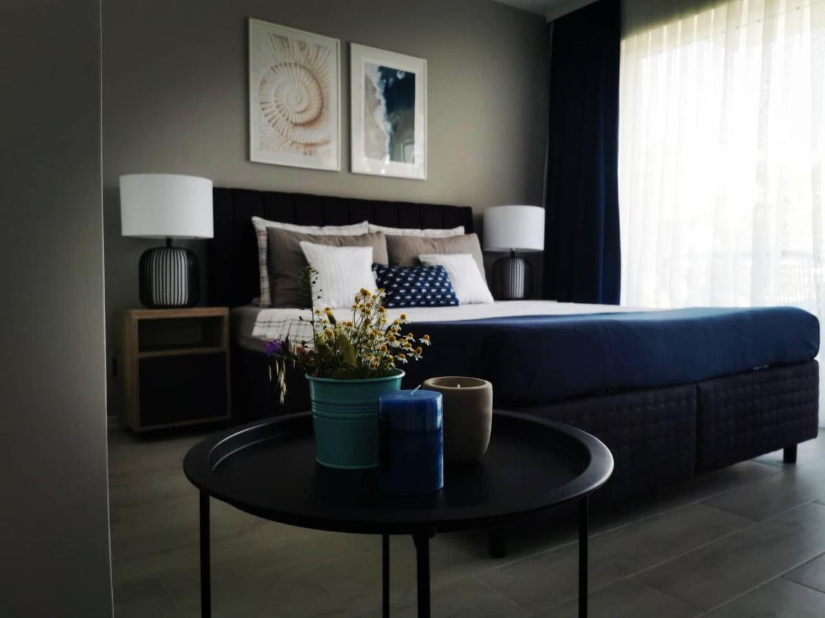 Готель Blue Breeze Синеморець Екстер'єр фото